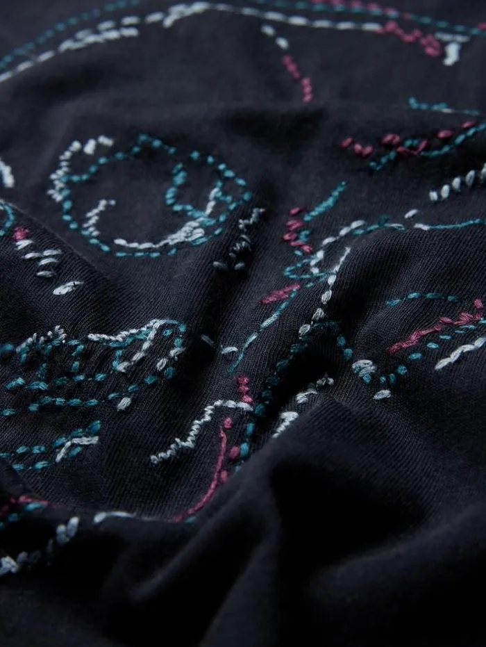 Best Sale John Varvatos EMBROIDERED SKULL TEE BLACK